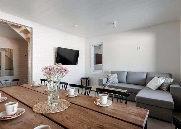 Harmonia B - 12 Hloe, Golf