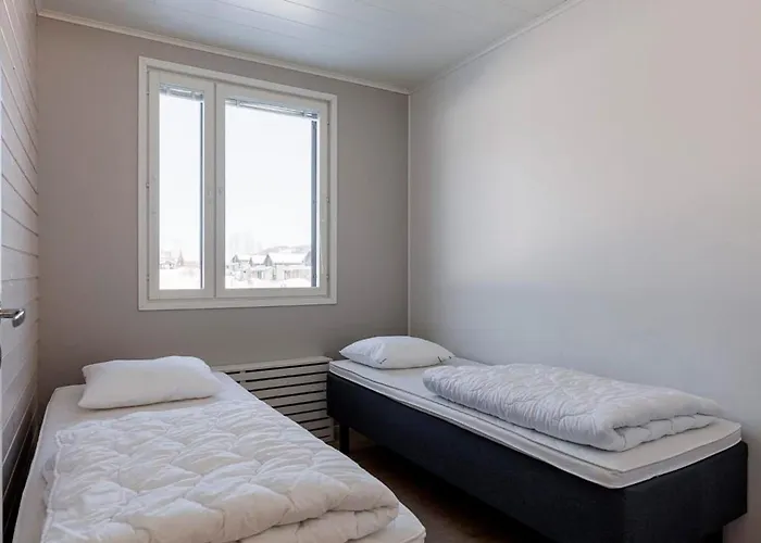 Harmonia B - 12 Hloe, Golf